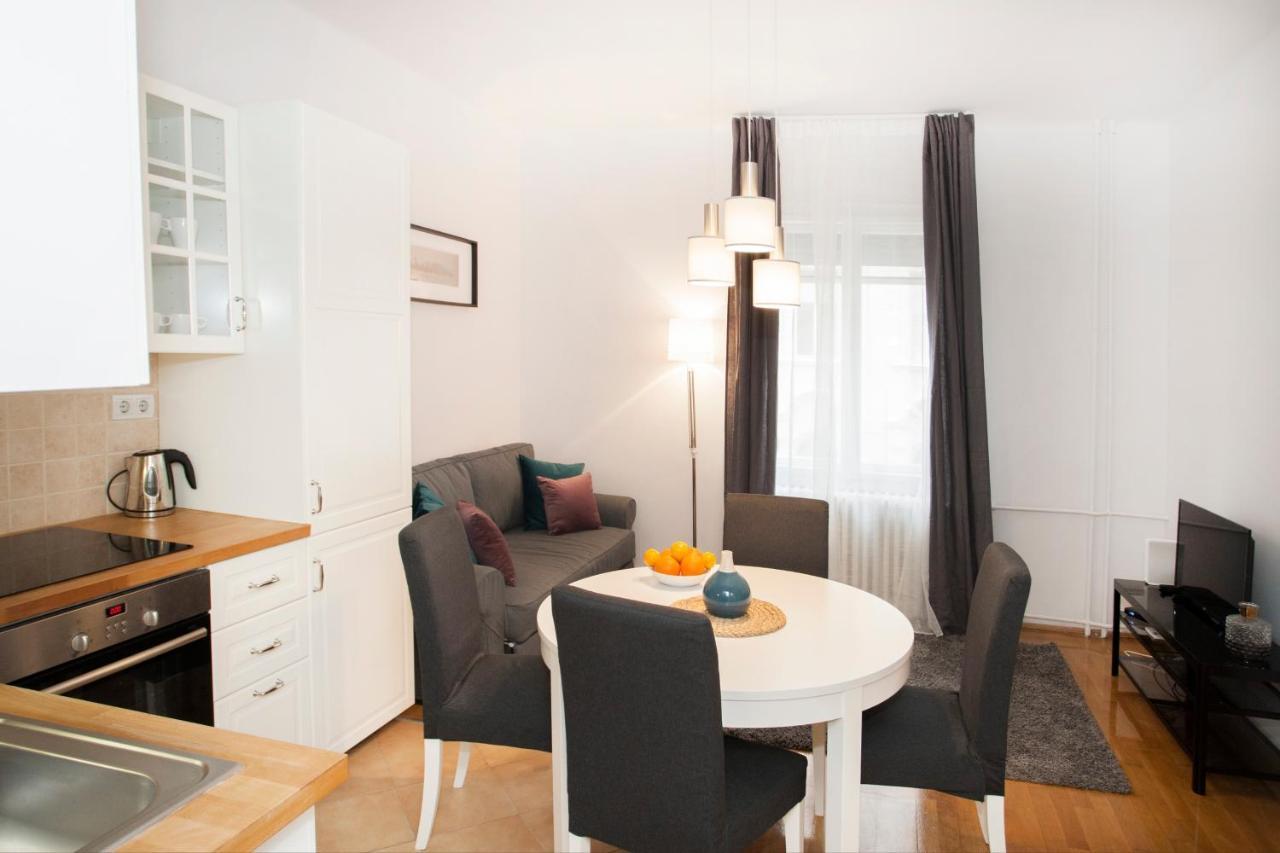 Christine-2 Bedrooms Apartment In The Downtown 布达佩斯 外观 照片